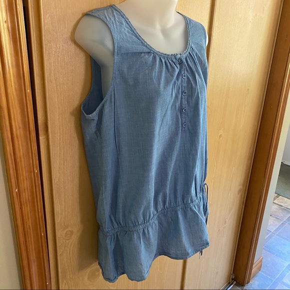 Croft & Barrow • Chambray Cinch Waist Tank Top - Picture 3 of 11